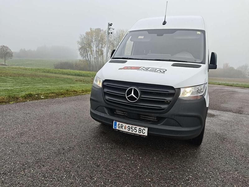 Gebraucht Mercedes Sprinter 143 PS (105 kW) 2020 Van