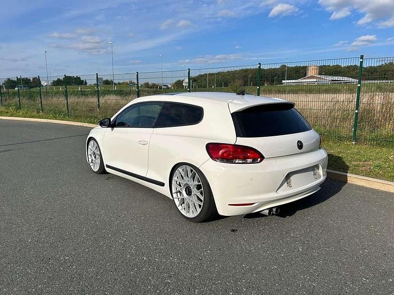 Gebraucht VW Scirocco 211 PS (155 kW) 2014 Weiß Coupé