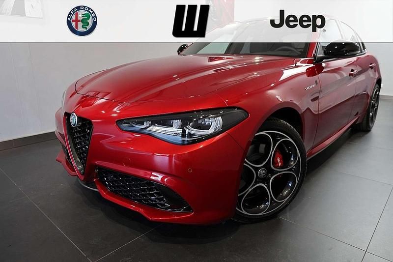 Rot Gebraucht 2025 Alfa Romeo Giulia Veloce Limousine | € 59.940 - Bild 1/4