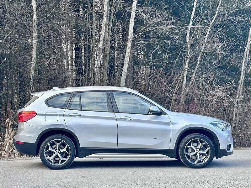 Gebraucht BMW X1 xLine 190 PS (139 kW) 2015 Grau SUV