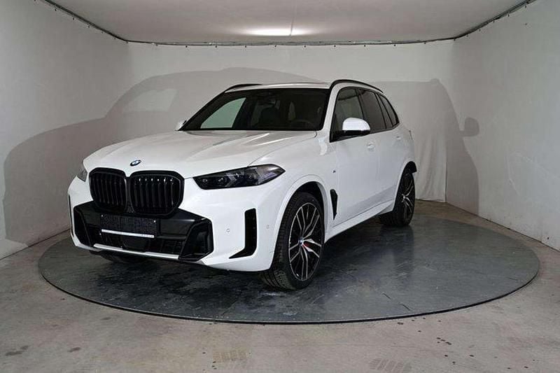 Weiß Gebraucht 2025 BMW X5 M M Sport SUV | € 134.148 - Bild 1/4
