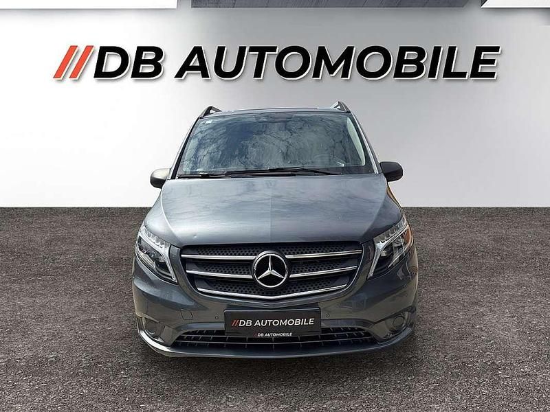 Gebraucht Mercedes Vito 136 PS (100 kW) 2020 Grau Van