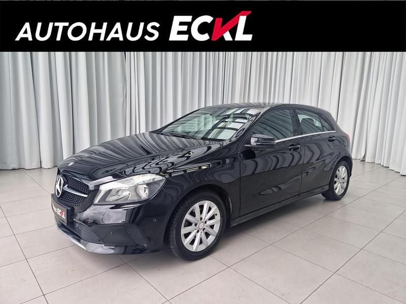 Schwarz Gebraucht 2016 Mercedes A180 Style Limousine | € 14.990 (Fairer Preis) - Bild 1/4