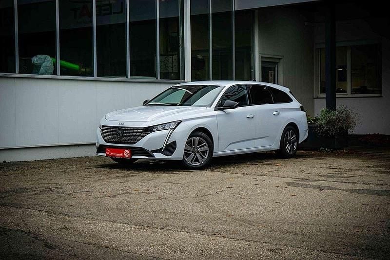 Gebraucht Peugeot 308 SW Allure 131 PS (96 kW) 2024 Weiß Kombi