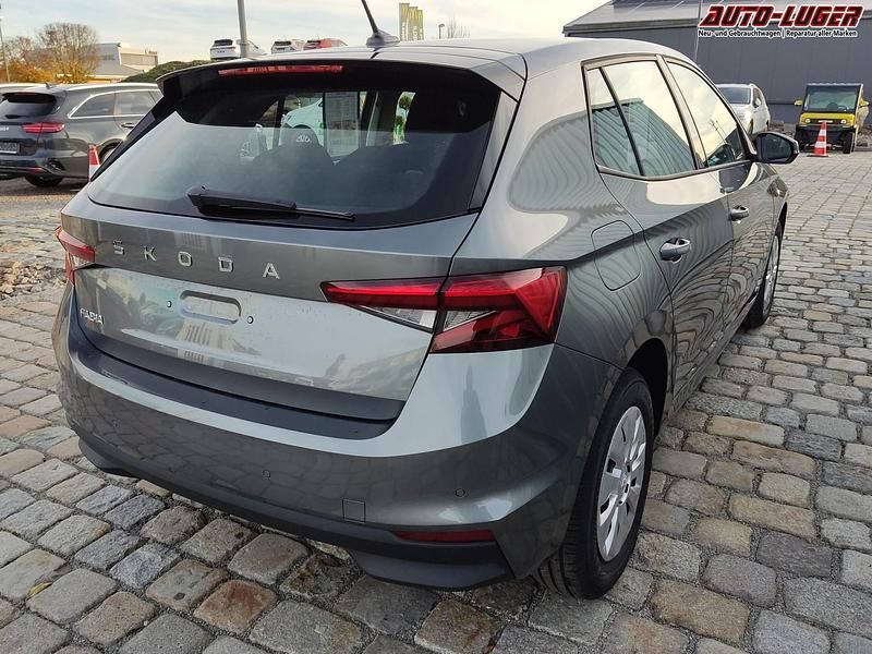 Neu Skoda Fabia Selection 2026 Graphitgrau metallic Limousine
