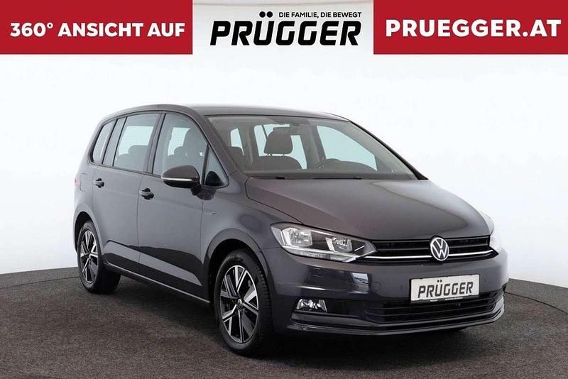 Gebraucht VW Touran 150 PS (110 kW) 2021 Grau Van / Kleinbus