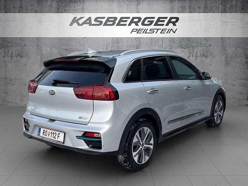 Gebraucht Kia e-Niro 150 kW (204 PS) 2021 Silber SUV