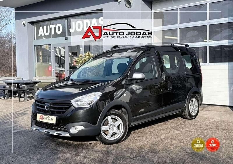 Gebraucht Dacia Dokker Stepway 116 PS (85 kW) 2016 Schwarz Van / Kleinbus