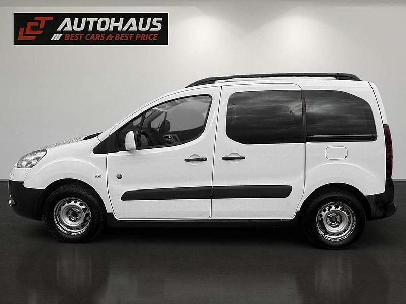 Gebraucht Peugeot TePee Outdoor 114 PS (83 kW) 2014 Weiß Kombi