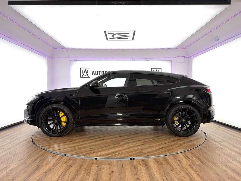 Gebraucht Lamborghini Urus 666 PS (489 kW) 2024 Schwarz SUV