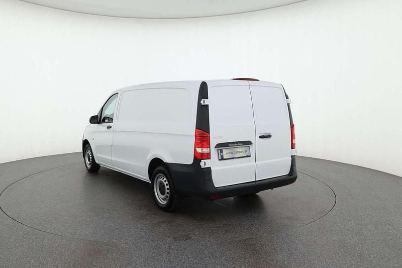 Gebraucht Mercedes Vito 163 PS (119 kW) 2021 Weiß Van
