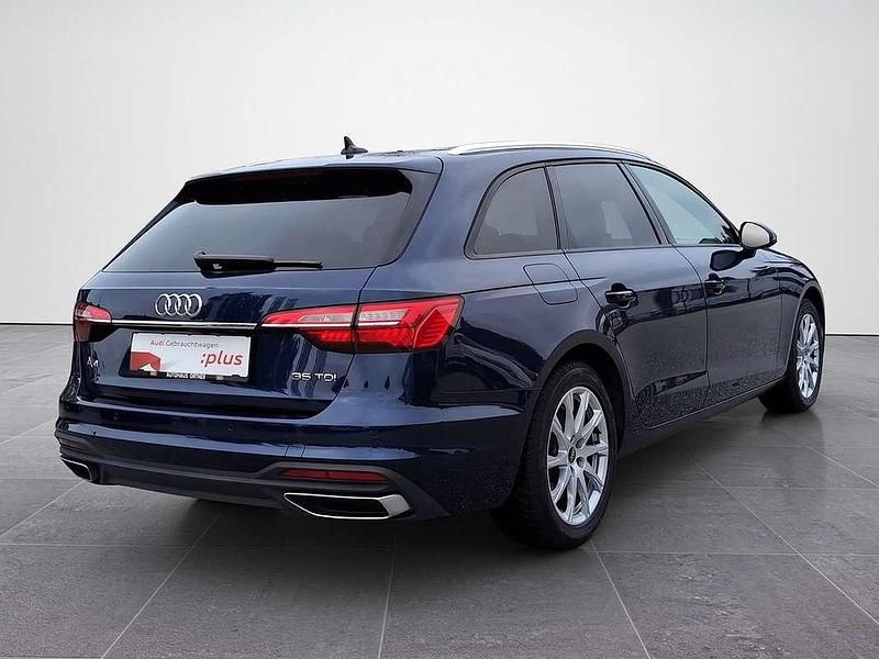 Gebraucht Audi A4 163 PS (119 kW) 2023 Blau Kombi