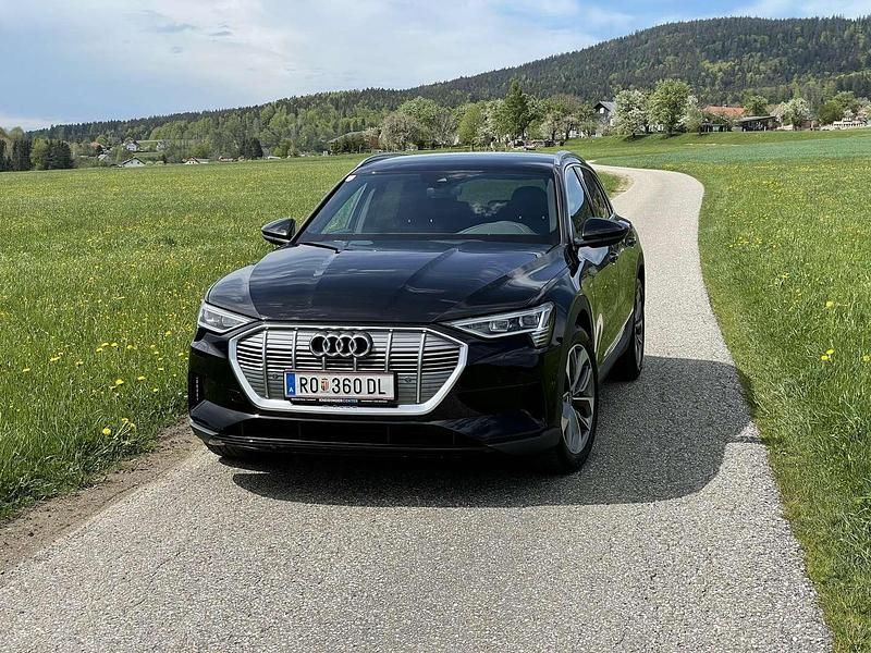 Gebraucht Audi e-tron Business 230 kW (313 PS) 2021 Schwarz SUV