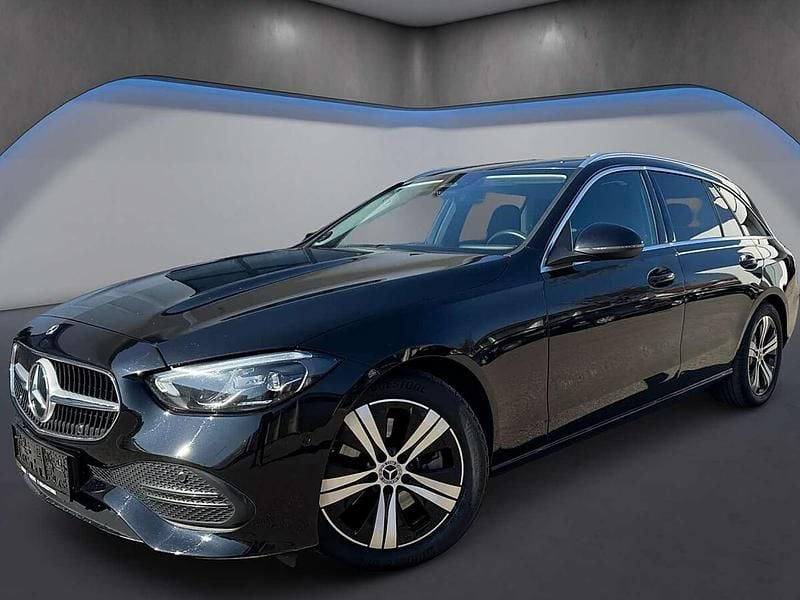 Gebraucht Mercedes C220 197 PS (144 kW) 2022 Schwarz Kombi