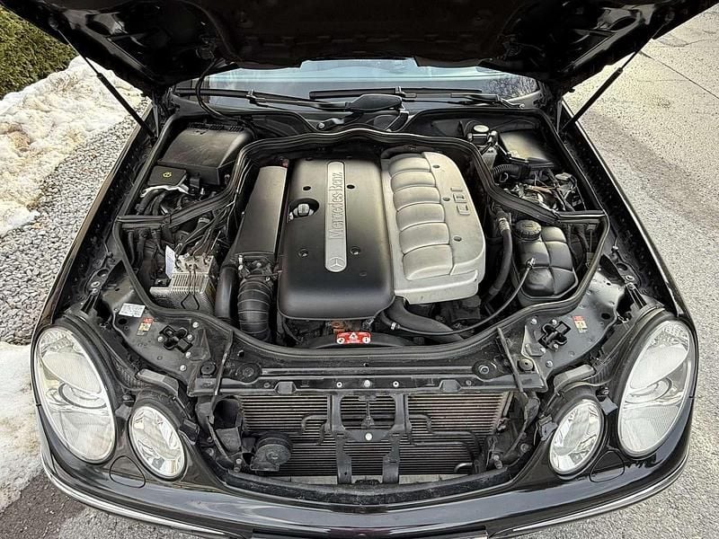 Gebraucht Mercedes E320 Avantgarde 204 PS (150 kW) 2003 Limousine