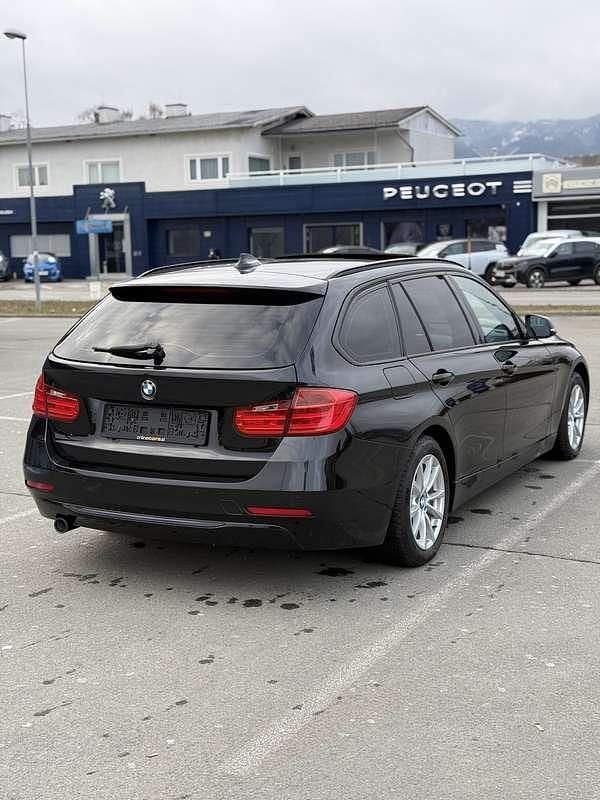 Gebraucht BMW 320 Sport Line 184 PS (135 kW) 2013 Schwarz Kombi