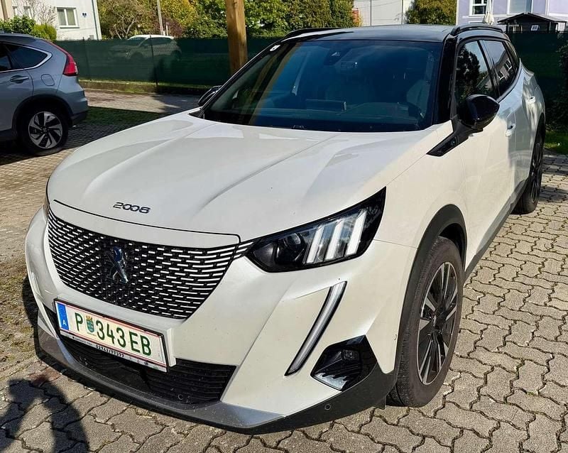 Gebraucht Peugeot e-2008 GT 100 kW (136 PS) 2021 Weiß SUV