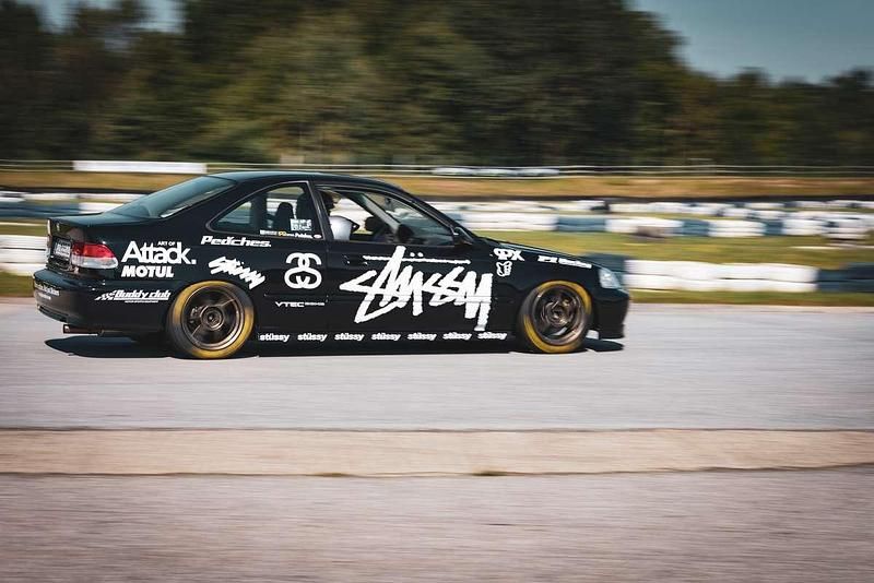 Gebraucht Honda Civic 197 PS (144 kW) 2000 Schwarz Coupé