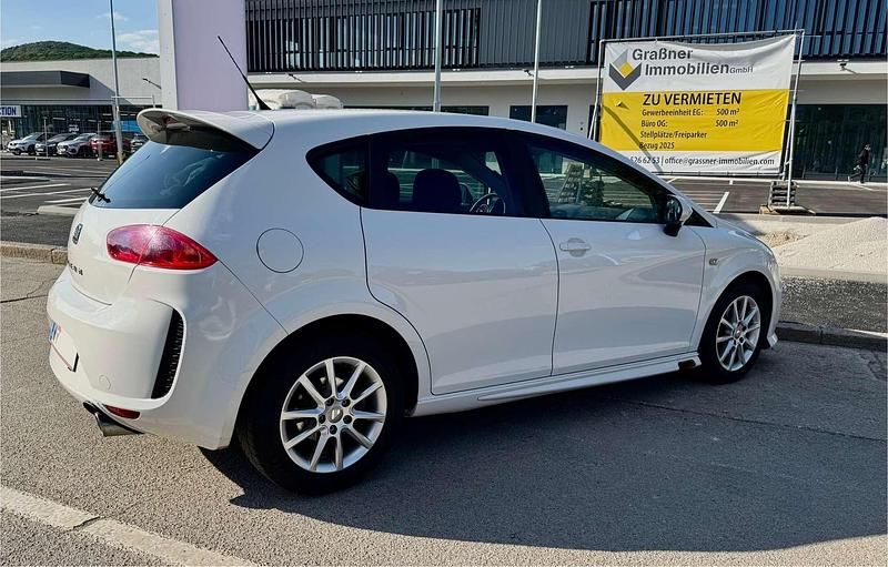 Gebraucht Seat Leon 90 PS (66 kW) 2012 Limousine