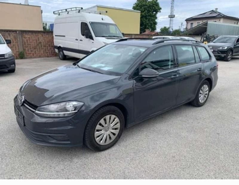 Gebraucht VW Golf Sportsvan 116 PS (85 kW) 2020 Grau Van / Kleinbus
