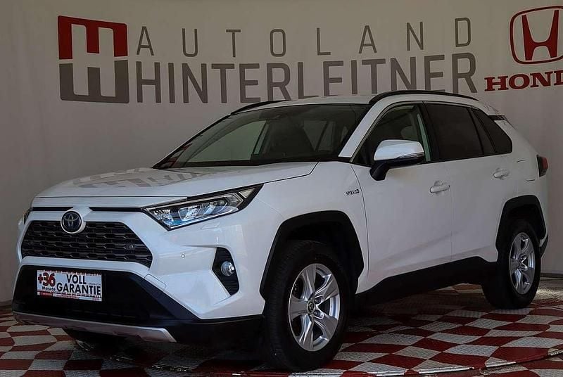 Gebraucht Toyota RAV4 Hybrid Active 178 PS (130 kW) 2021 Weiß SUV