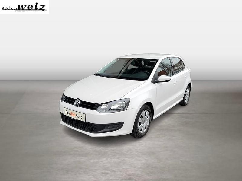 Weiss normal Gebraucht 2012 VW Polo Limousine | € 5.890 (Fairer Preis) - Bild 1/4