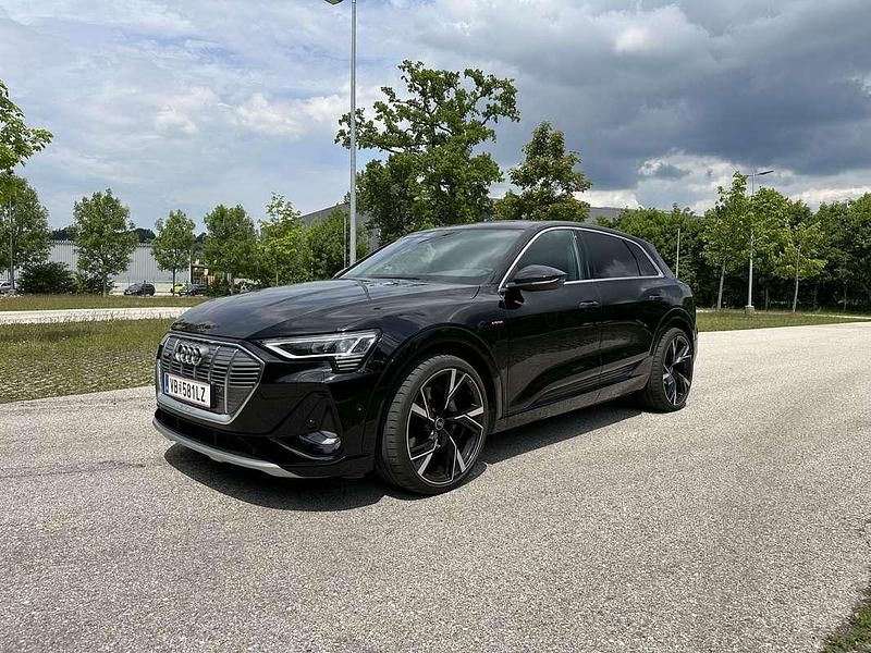 Gebraucht Audi e-tron S-Line 230 kW (313 PS) 2020 Schwarz SUV