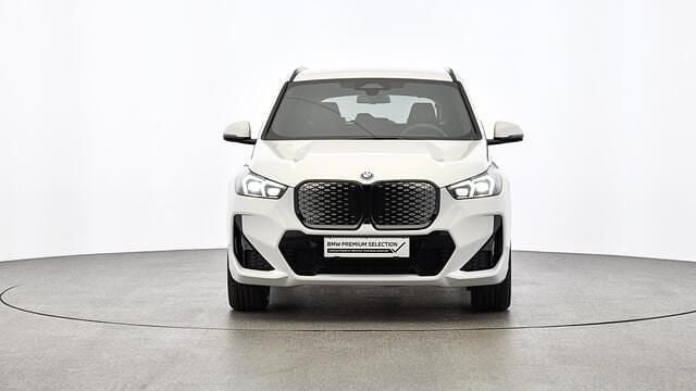 Gebraucht BMW iX1 M Sport 225 kW (306 PS) 2024 Weiß SUV