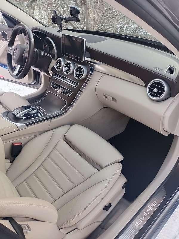Gebraucht Mercedes C250 204 PS (150 kW) 2015 Braun Kombi