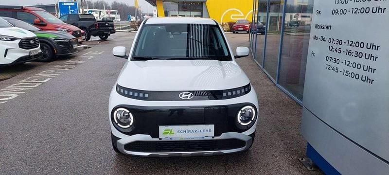 Neu Hyundai Inster 22 kW (31 PS) 2025 Weiß Kleinwagen