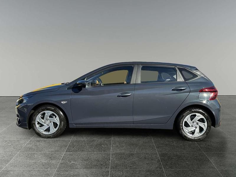 Gebraucht Hyundai i20 83 PS (61 kW) 2023 Grau Kleinwagen