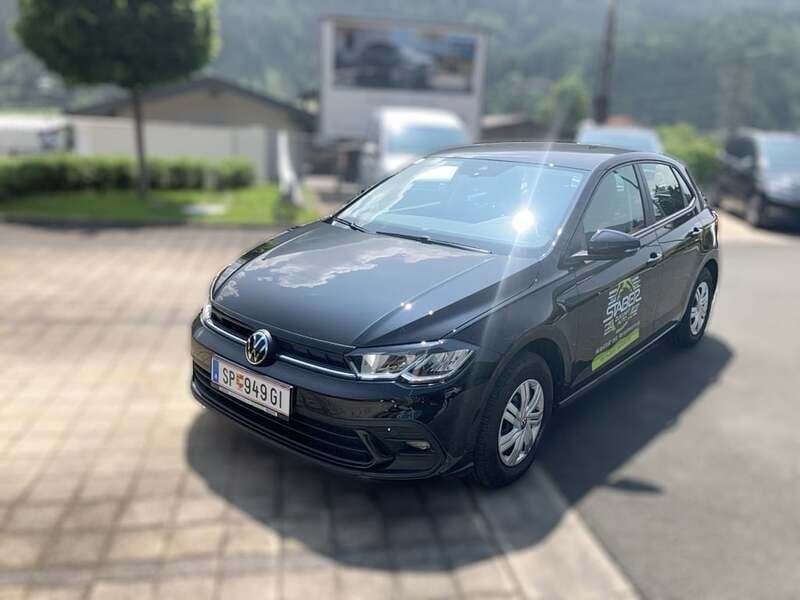 Schwarz metallicperleffektno Gebraucht 2025 VW Polo Limousine | € 17.990 (Guter Preis) - Bild 1/4