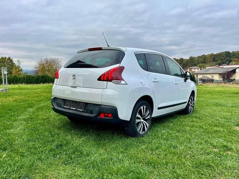 Gebraucht Peugeot 3008 S 120 PS (88 kW) 2016 Weiß Limousine