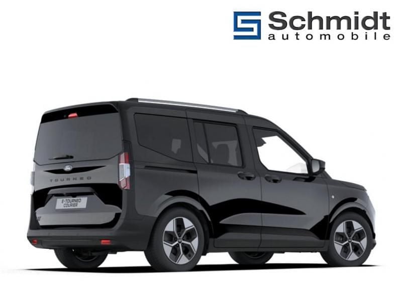 Neu Ford Tourneo Titanium 100 kW (136 PS) 2026 Van