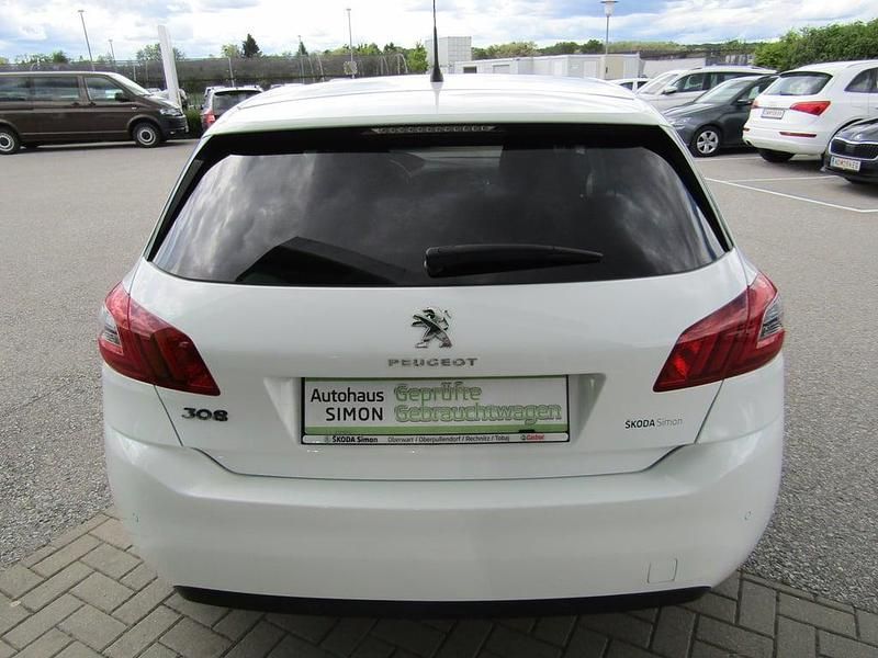 Gebraucht Peugeot 308 SW Active 131 PS (96 kW) 2018 Weiss  normal Kombi