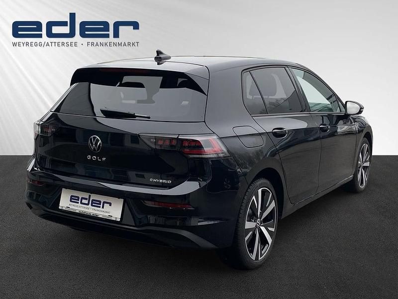 Neu VW Golf VIII 204 PS (150 kW) 2025 Schwarz  metallic