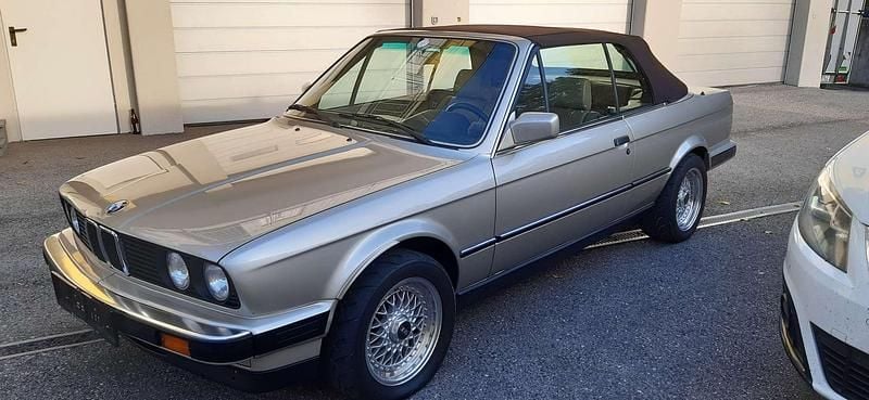Gebraucht BMW 325 170 PS (125 kW) 1990 Bronze Cabrio