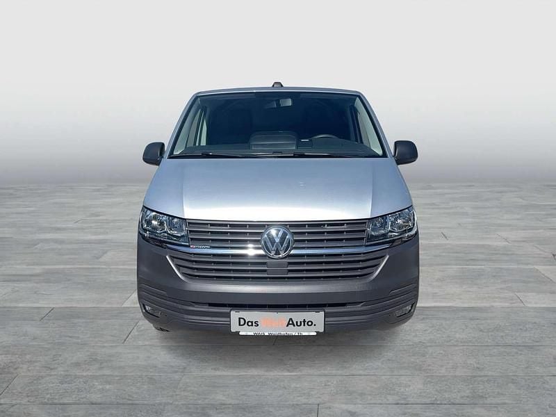 Gebraucht VW T6.1 150 PS (110 kW) 2021 Silber  metallic Van