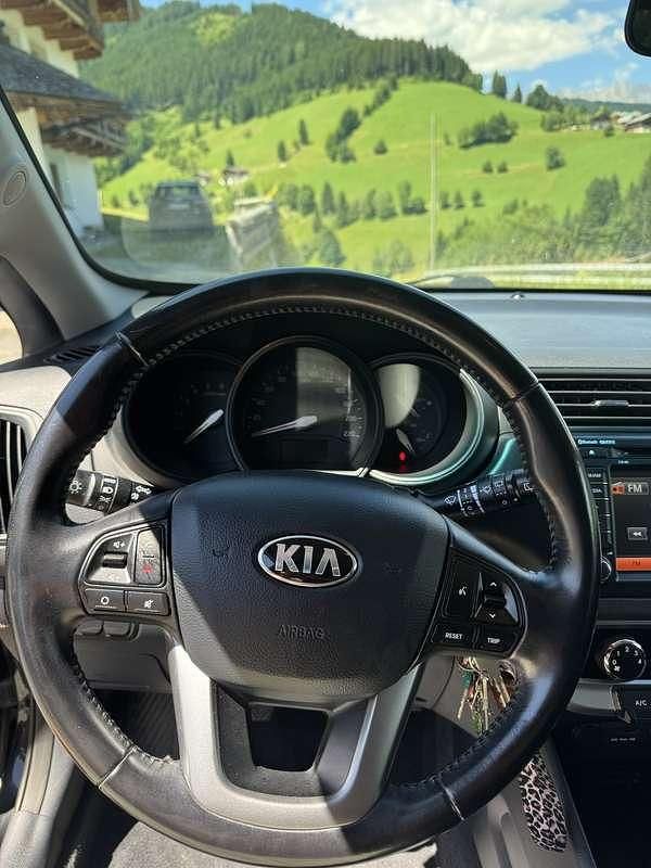 Gebraucht 2014 Kia Rio Limousine | € 5.800 (Guter Preis) - Bild 1/4
