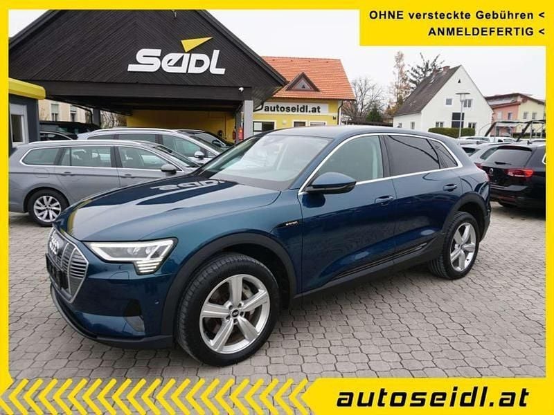 Blau Gebraucht 2021 Audi e-tron Business SUV | € 27.990 (Superpreis) - Bild 1/4