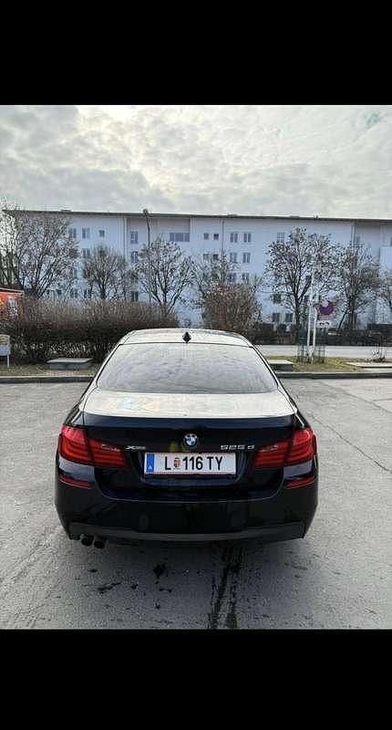 Gebraucht BMW 525 218 PS (160 kW) 2012 Limousine