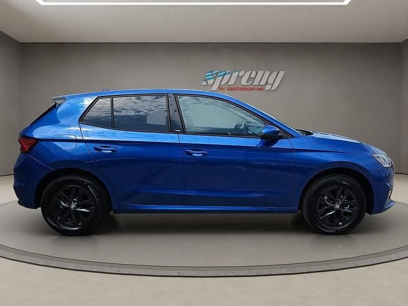 Gebraucht Skoda Fabia Selection 80 PS (58 kW) 2025 Mittelblau  metallic Kleinwagen