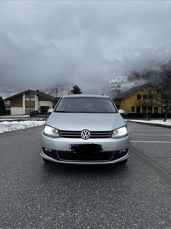 Gebraucht VW Sharan Comfortline 140 PS (102 kW) 2014 Van / Kleinbus