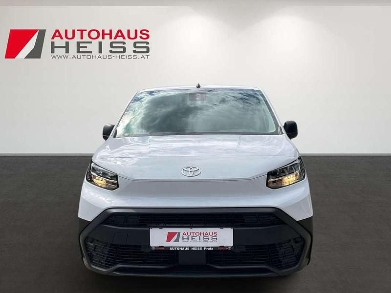 Gebraucht Toyota Proace City City 102 PS (75 kW) 2024 Weiß Van / Kleinbus