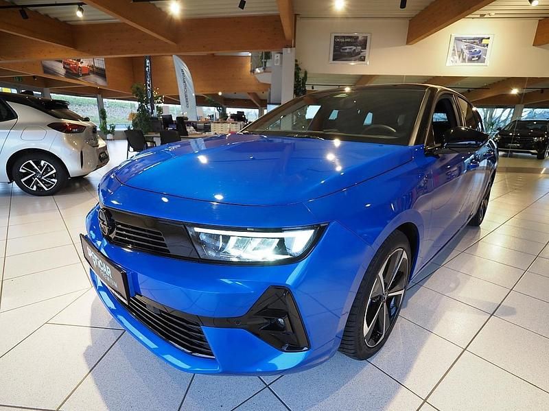 Gebraucht Opel Astra 136 PS (100 kW) 2025 Blau Kombi