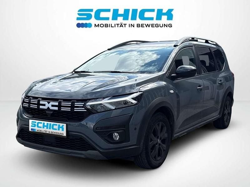 Grau Gebraucht 2023 Dacia Jogger Extreme Van / Kleinbus | € 18.990 (Fairer Preis) - Bild 1/4