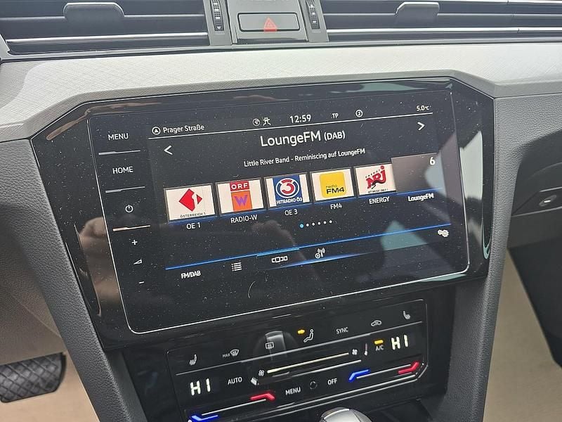 Gebraucht VW Passat Business 150 PS (110 kW) 2020 Grau Kombi