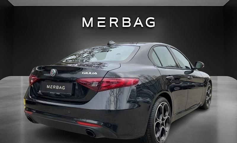 Gebraucht Alfa Romeo Giulia 209 PS (153 kW) 2022 Schwarz Limousine