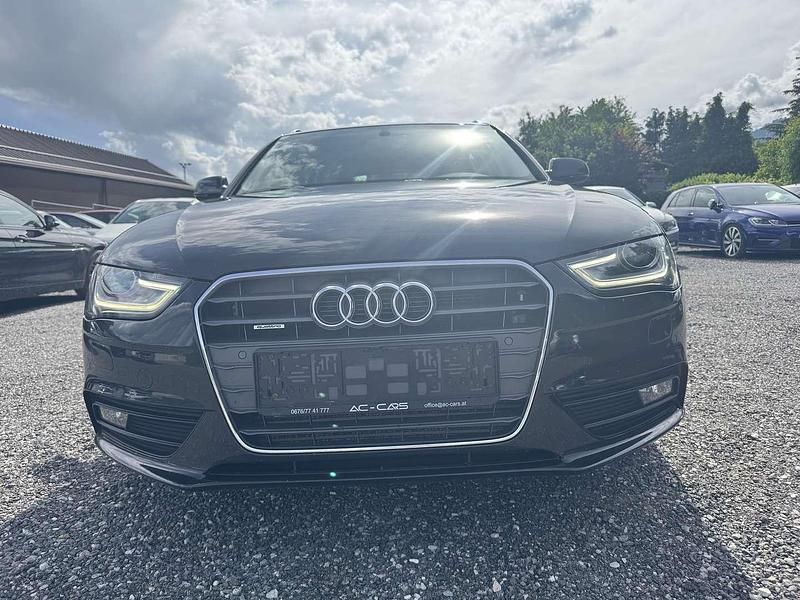 Gebraucht Audi A4 Attraction 150 PS (110 kW) 2015 Schwarz Kombi
