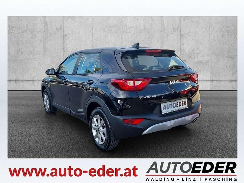 Gebraucht Kia Stonic 101 PS (74 kW) 2025 Schwarz SUV
